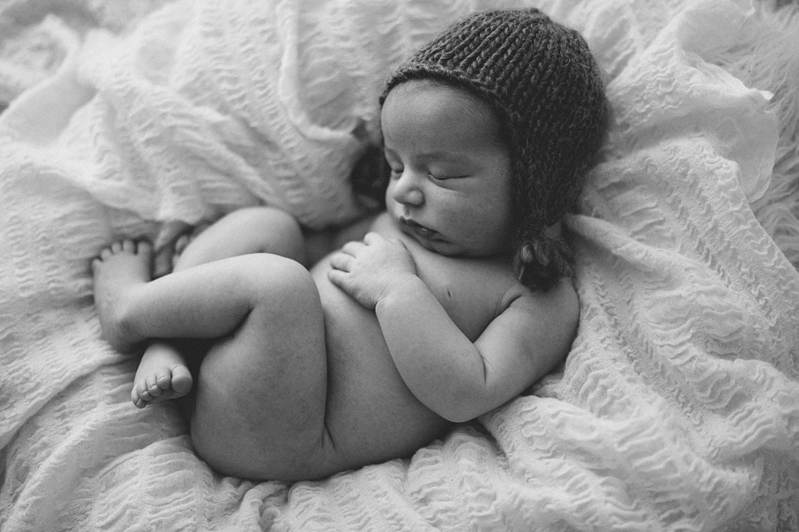 NewbornPhotographer039