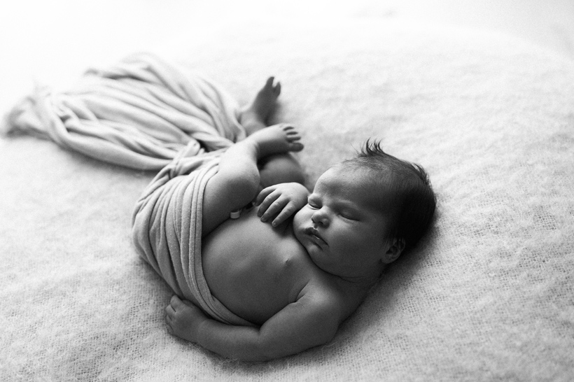 044-newbornphotographernoosa