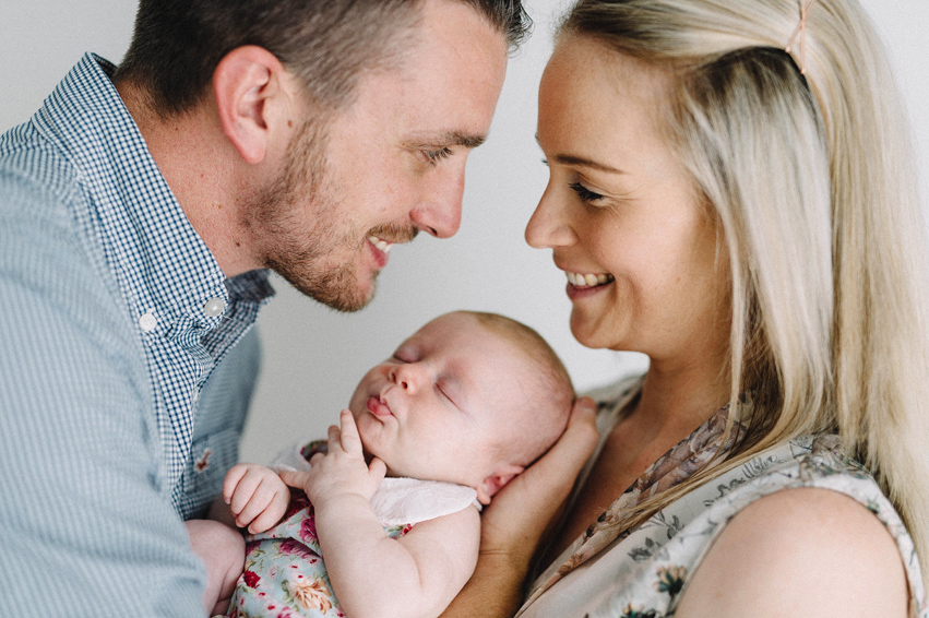 036-noosanewbornphotographer