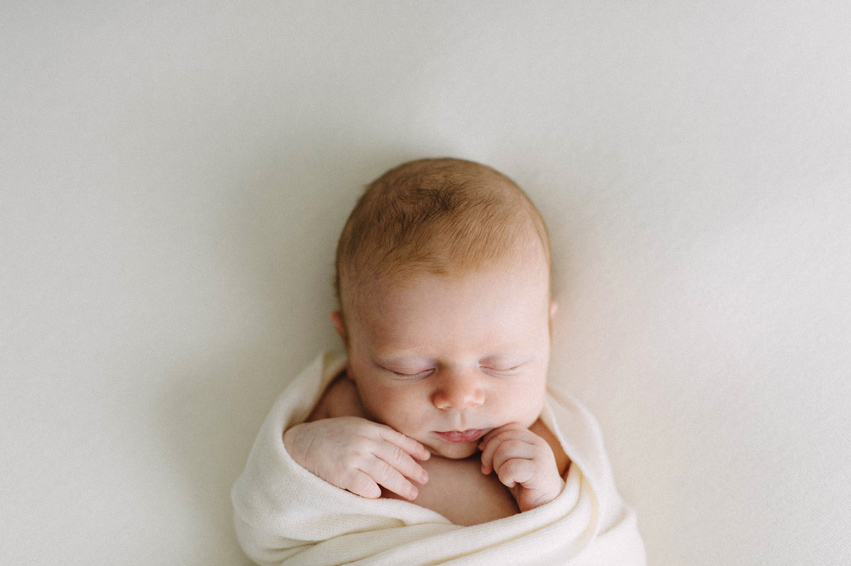 042-noosanewbornphotographer