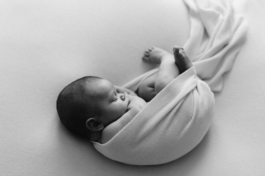 048-noosanewbornphotographer